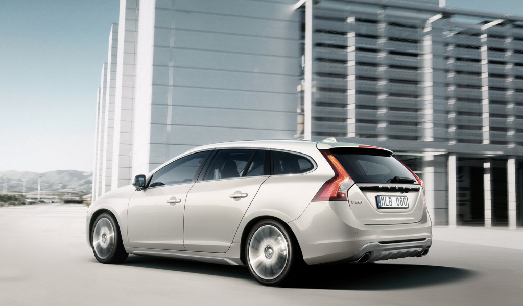 Вольво В60 2011