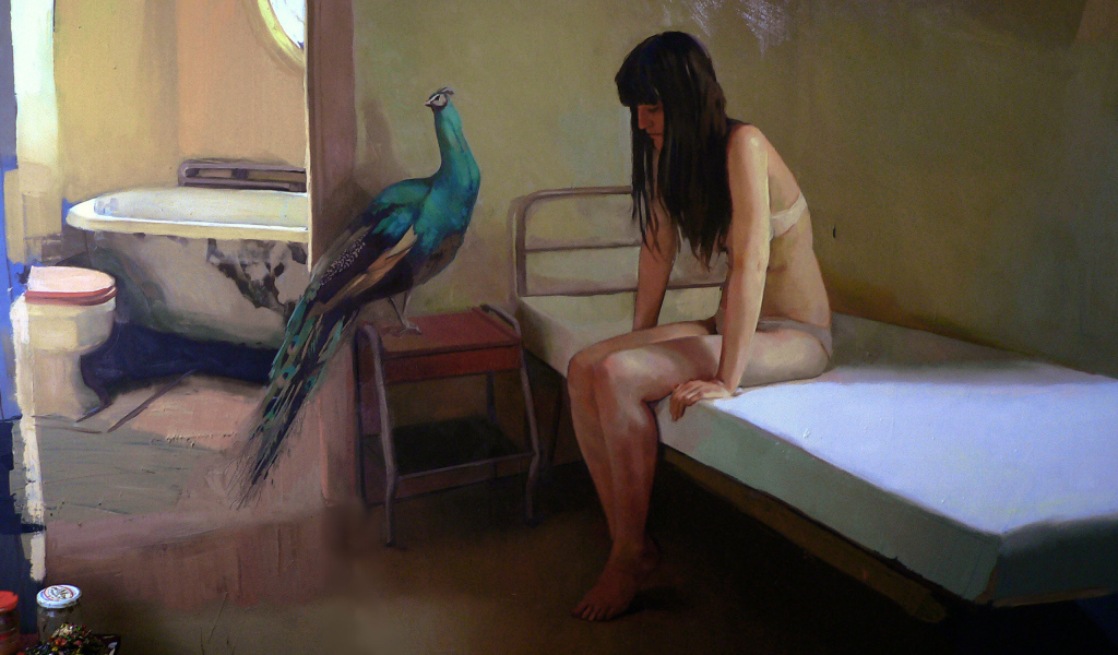 Девушка и павлин