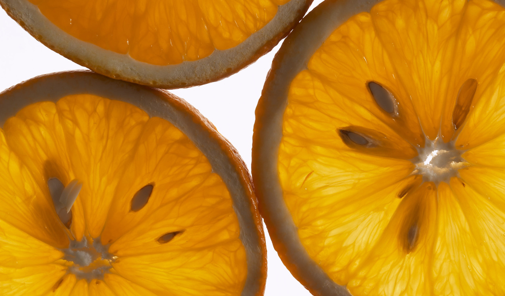 Дольки лимона