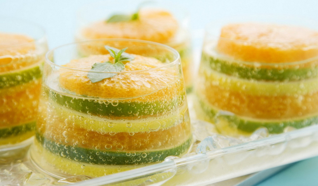 Фрукты в желе