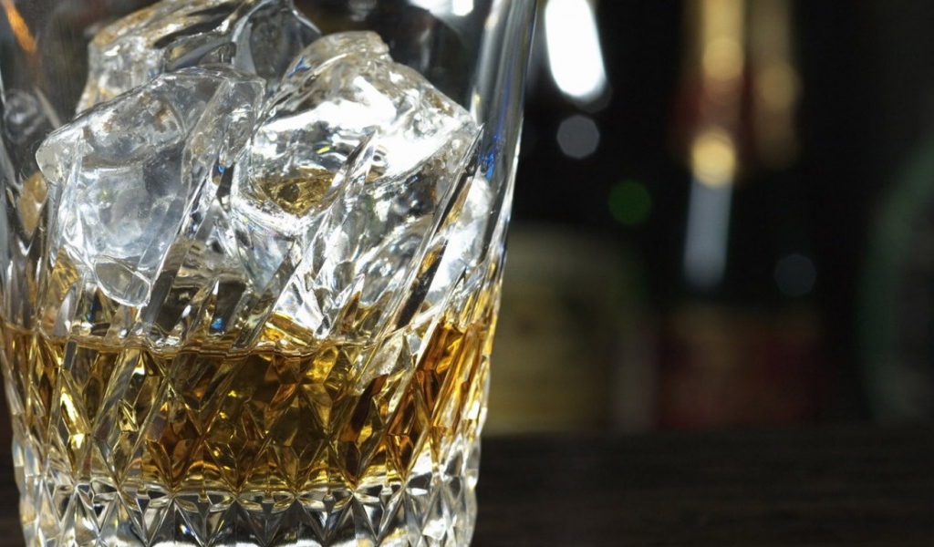 Крепкий напиток