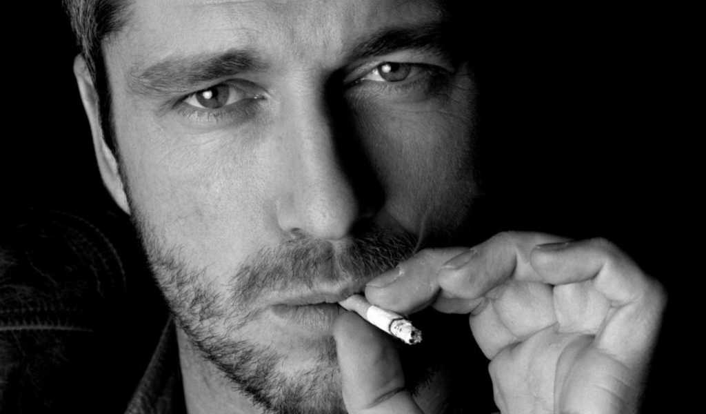 Джерард Батлер