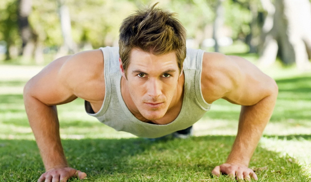 В процессе отжимания