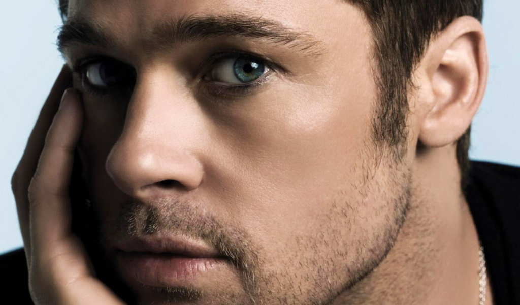 Очаровательный Брэд Питт