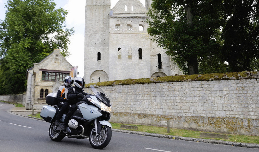 БМВ Р 1200 - путешествуй наслаждаясь