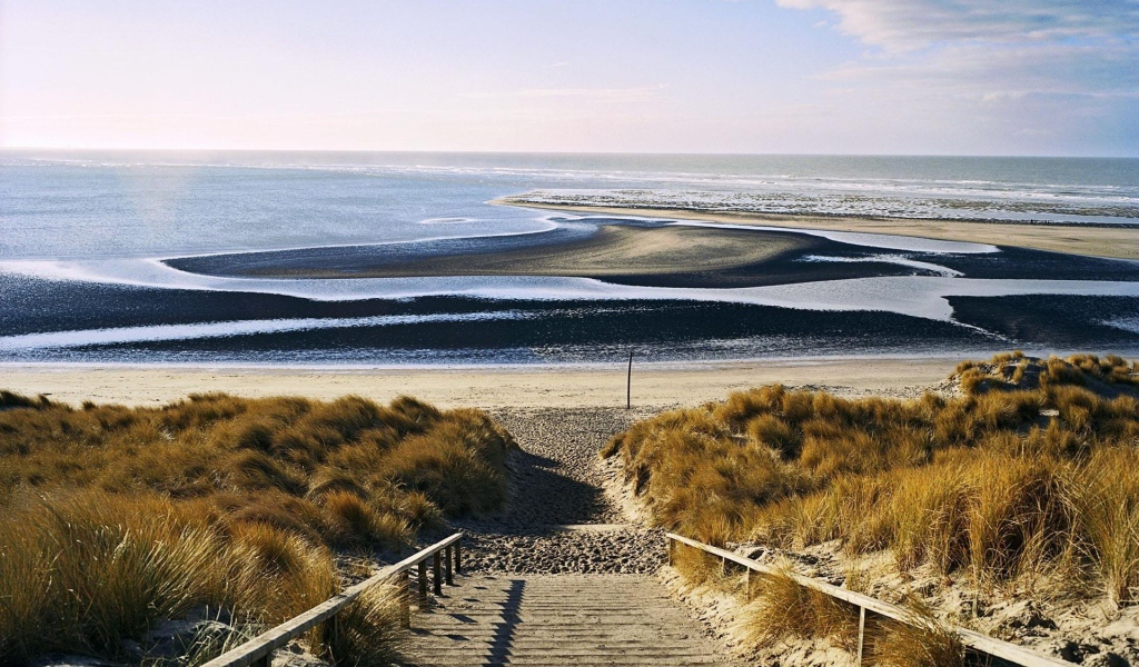 Дорожка на пляж