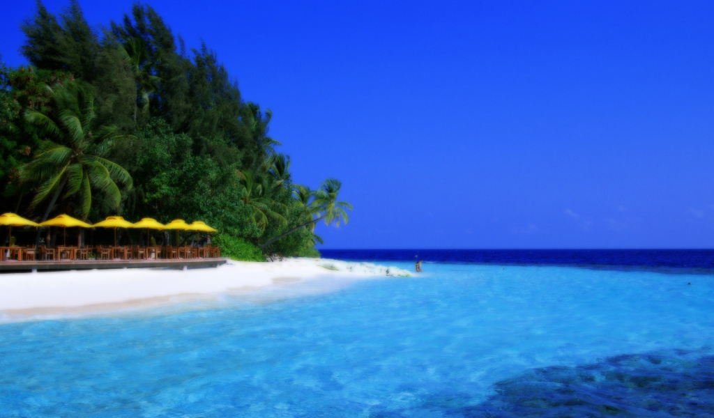 Пляж на острове