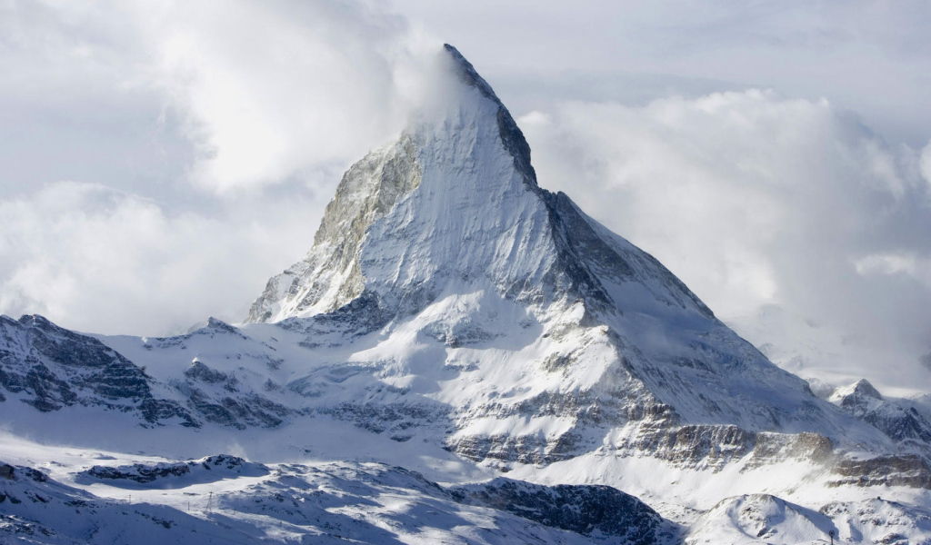 Снежная вершина