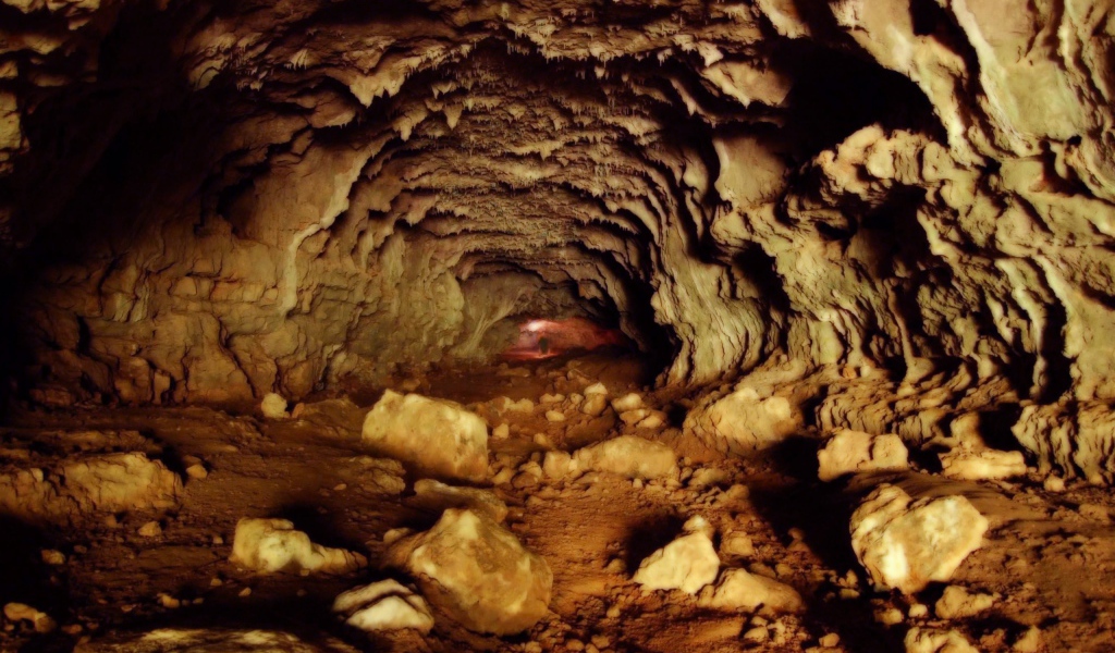 Подземная пещера