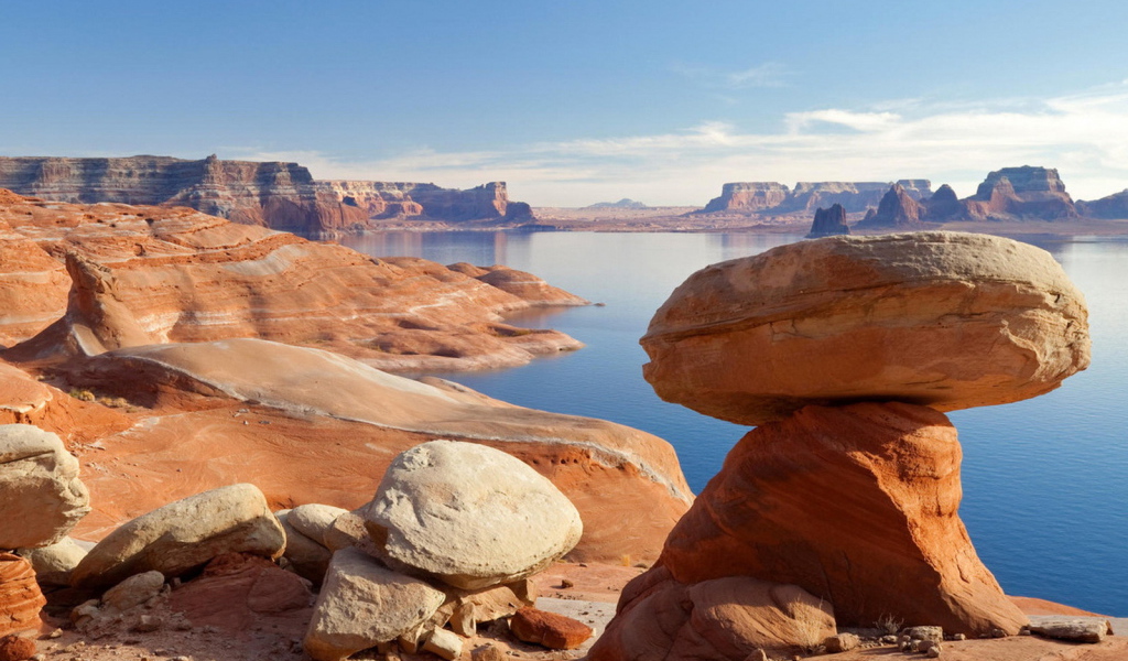 Юта, горное озеро Пауэлл