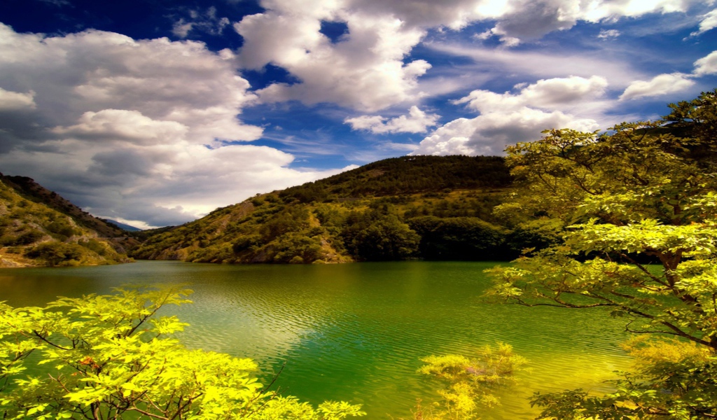 Золотое озеро