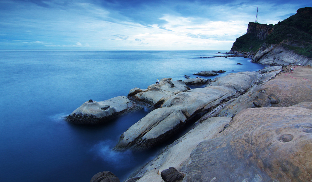 Каменный берег