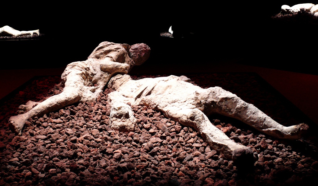 Раскопки у подножия вулкана Везувий, Помпеи