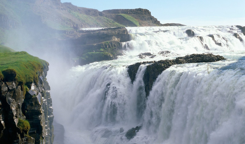 Золотой водопад Исландия