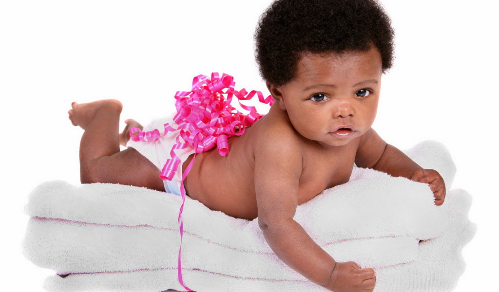 Темнокожий малыш