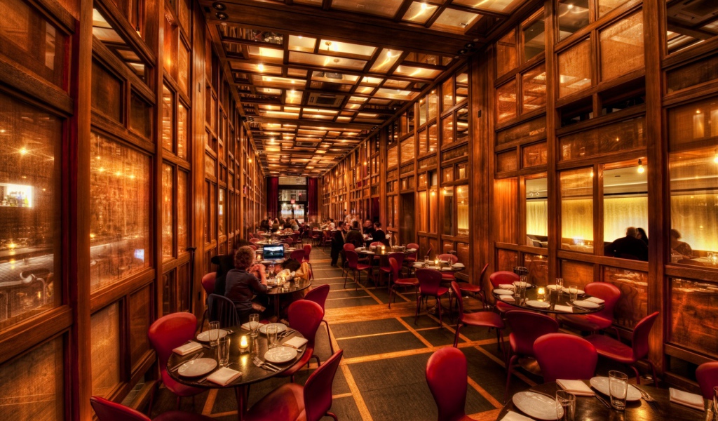 Ужин в ресторане