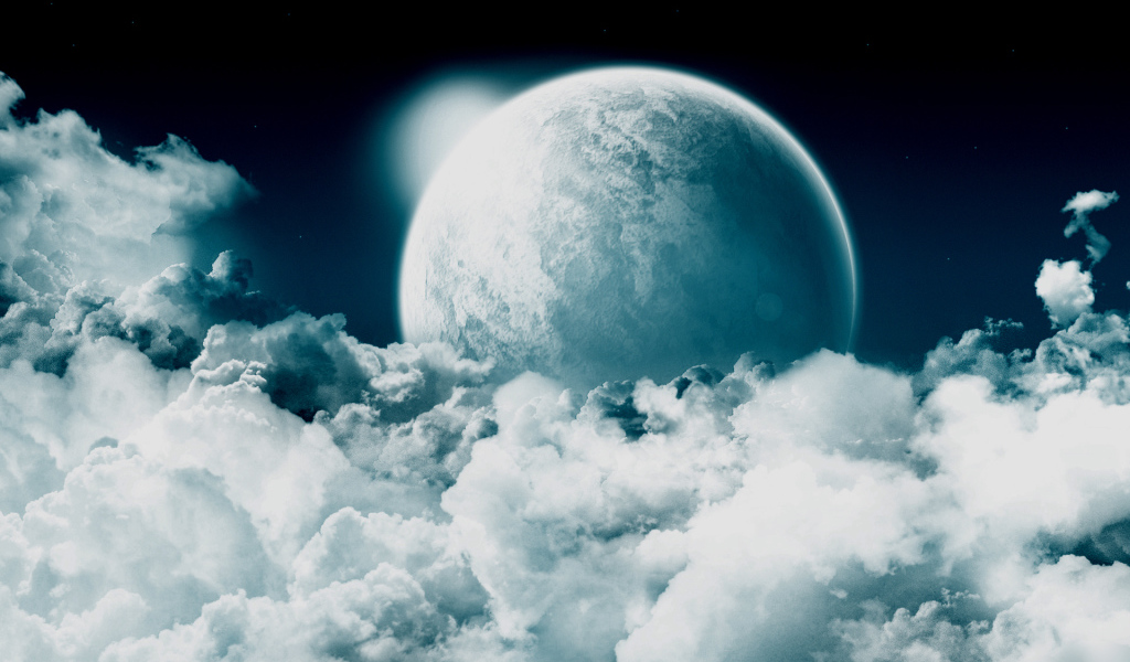 Планета среди облачности