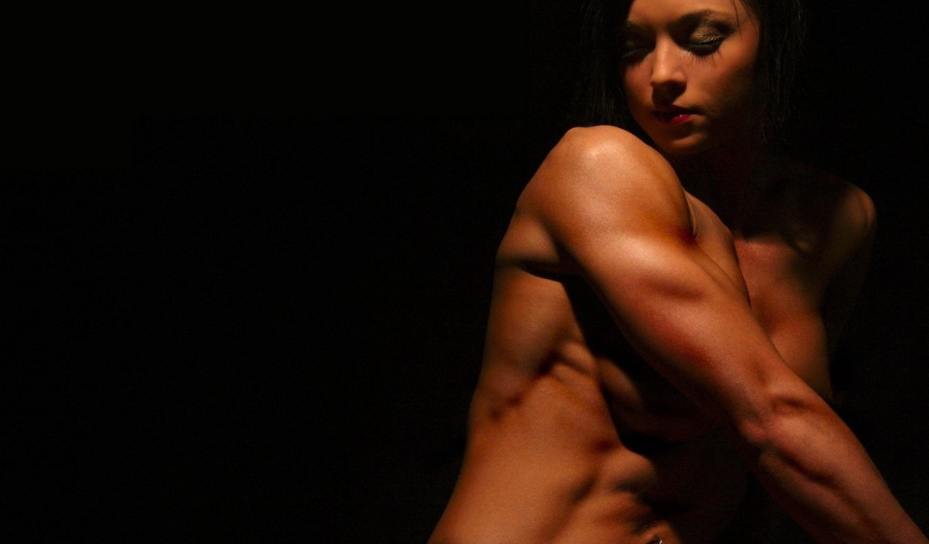 Женский бодибилдинг