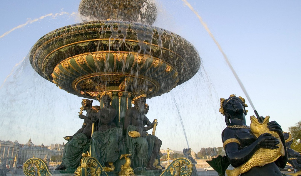 Красивый фонтан