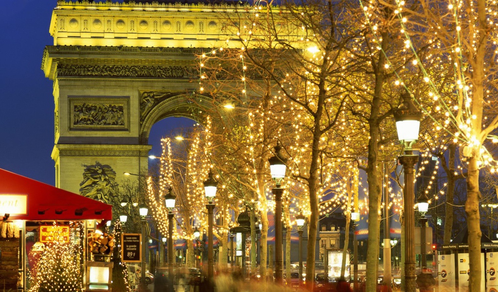 Рождество в Париже