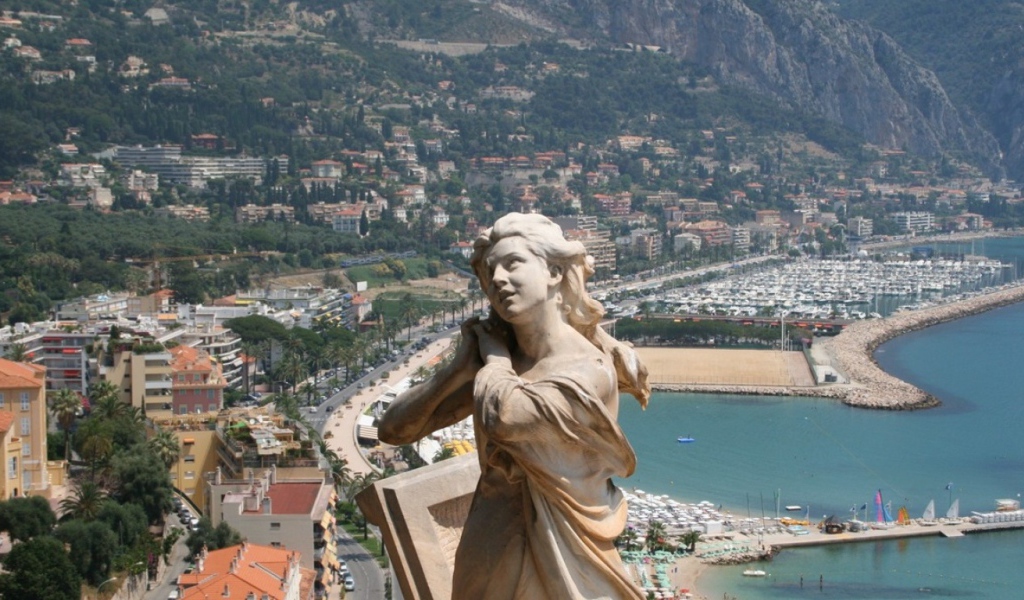 Статуя Франция