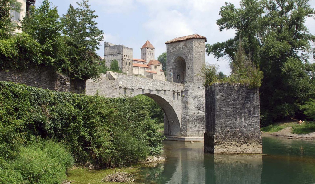 Каменный мост