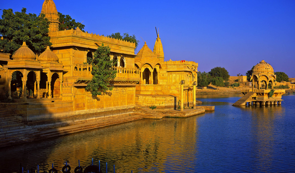 Путешествие в Индию