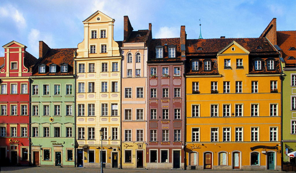 Разноцветные дома