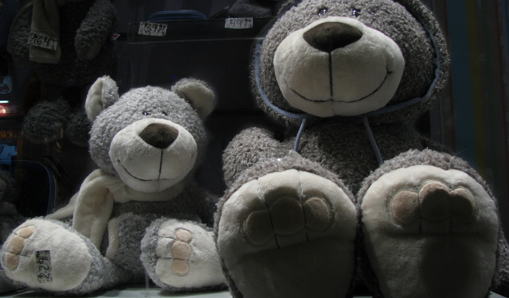 Плюшевые медведи