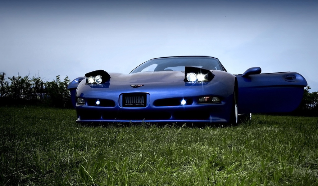 Chevrolet-Corvette-C5