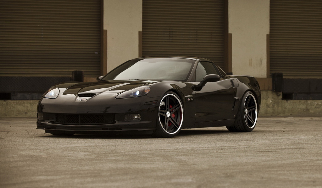 Chevrolet-Corvette Black