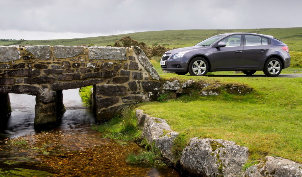 Chevrolet-Cruze Hatchback