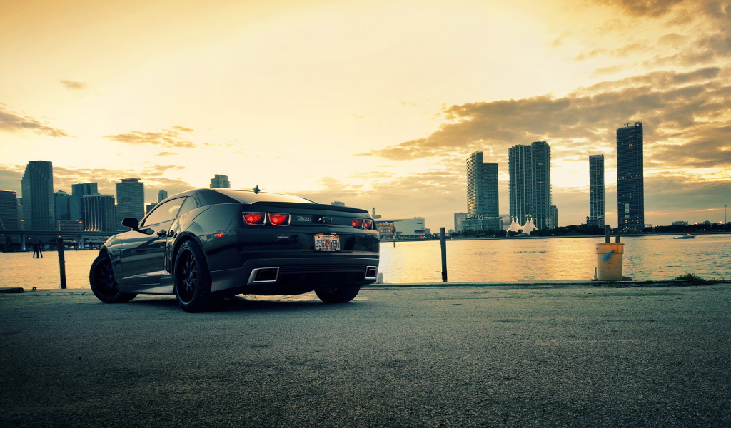 sports Chevrolet-Camaro