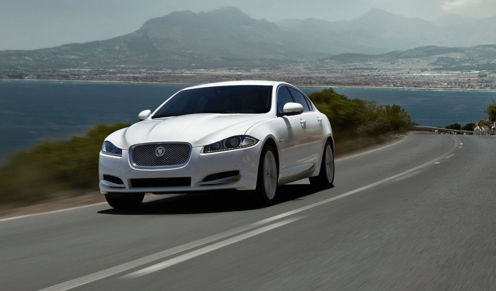 Jaguar-XF