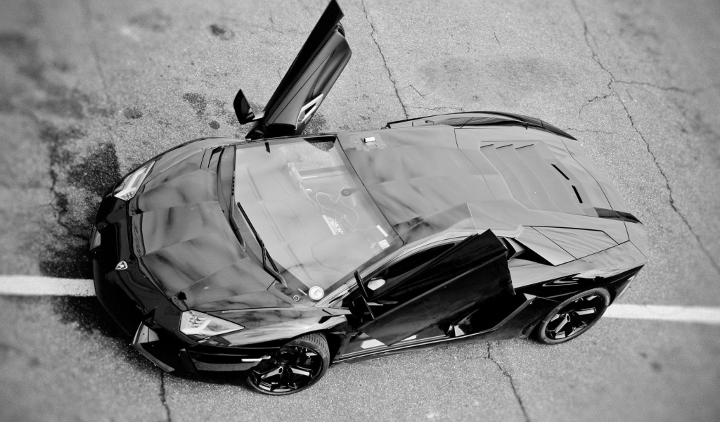 Lamborghini Aventador LP700