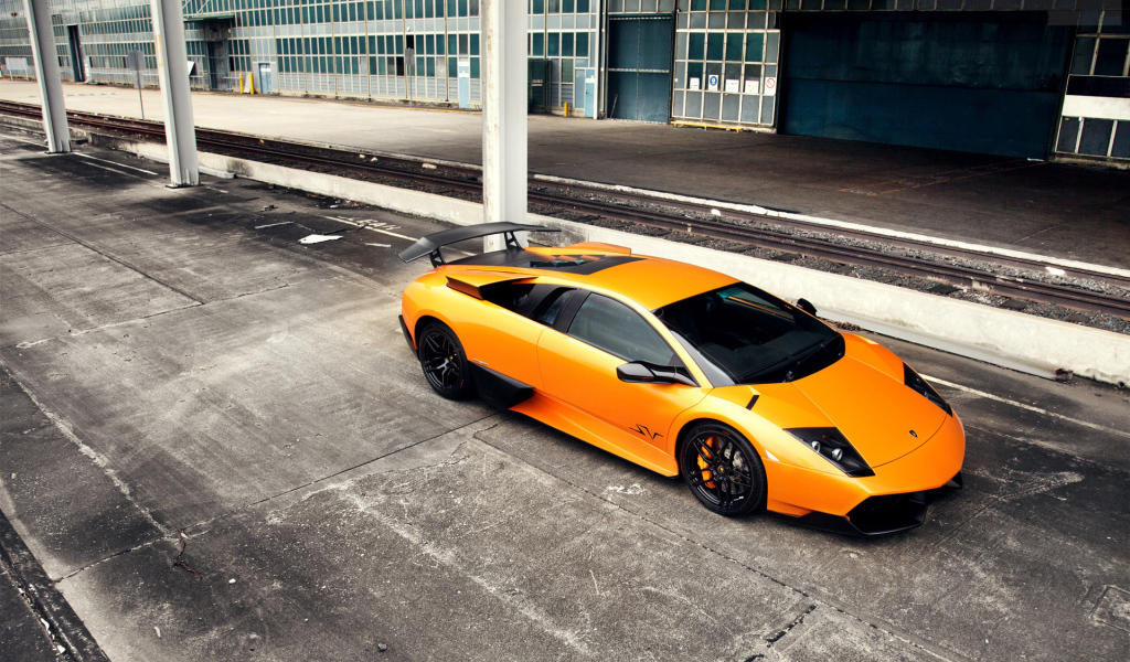 Lamborghini Murcielago LP 670