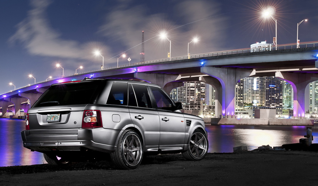 Land Rover - Range Rover Sport