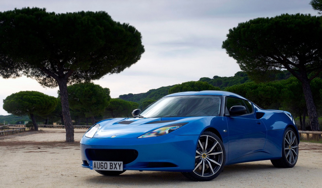 Lotus-Evora S 2011