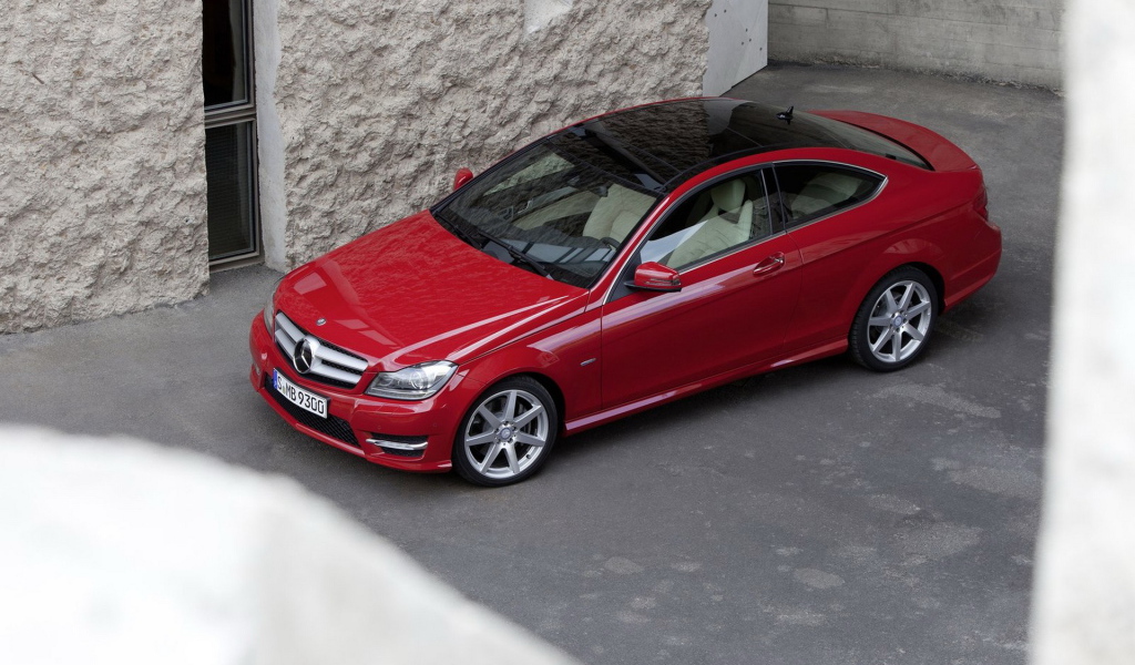 Mercedes-Benz-C-Class Coupe