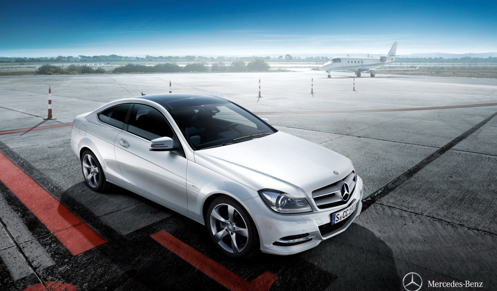 Mercedes-Benz-C63 AMG