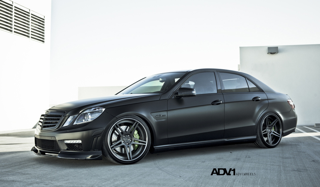Mercedes-Benz-E63