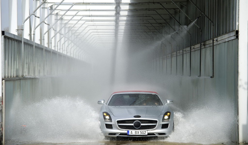 Mercedes-Benz-SLS-AMG