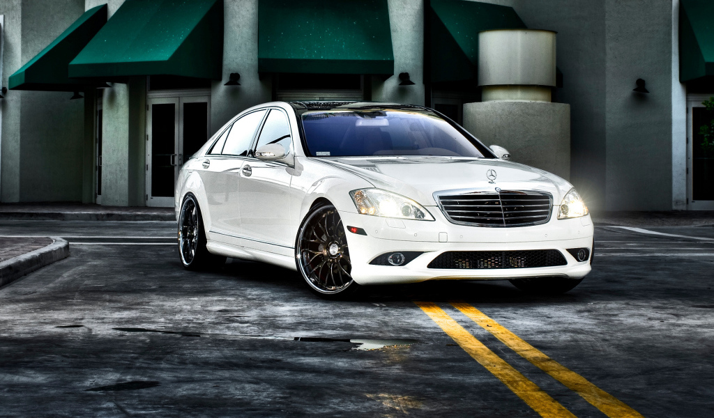 Mercedes-Benz S-class