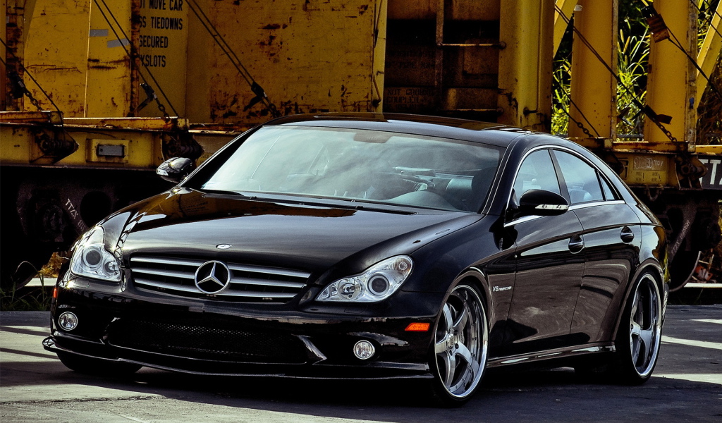 Mercedes Benz CLS 6.3 AMG