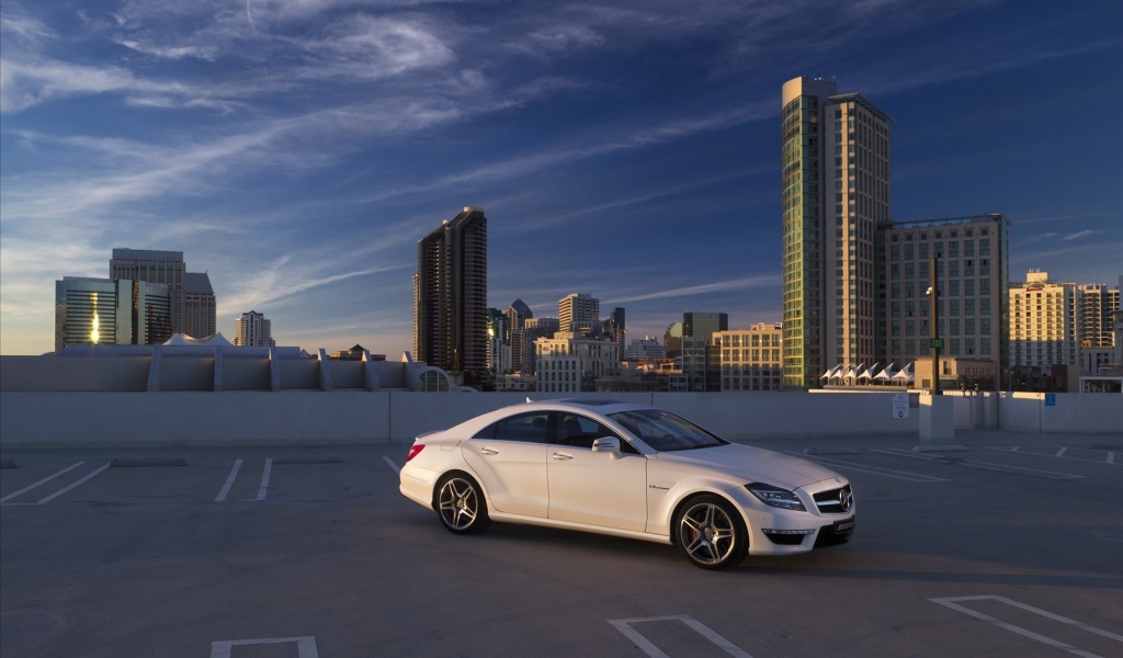 Mercedes Benz CLS 63 AMG