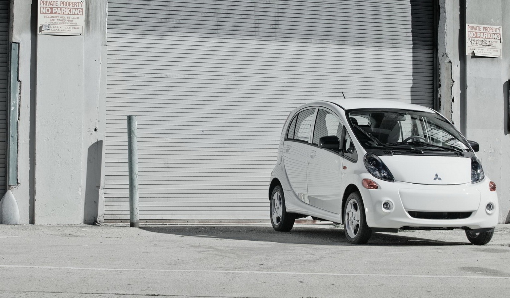 Mitsubishi-i-MiEV US Version