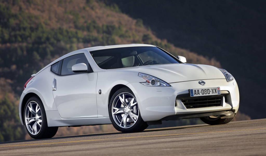Nissan-370Z 2011