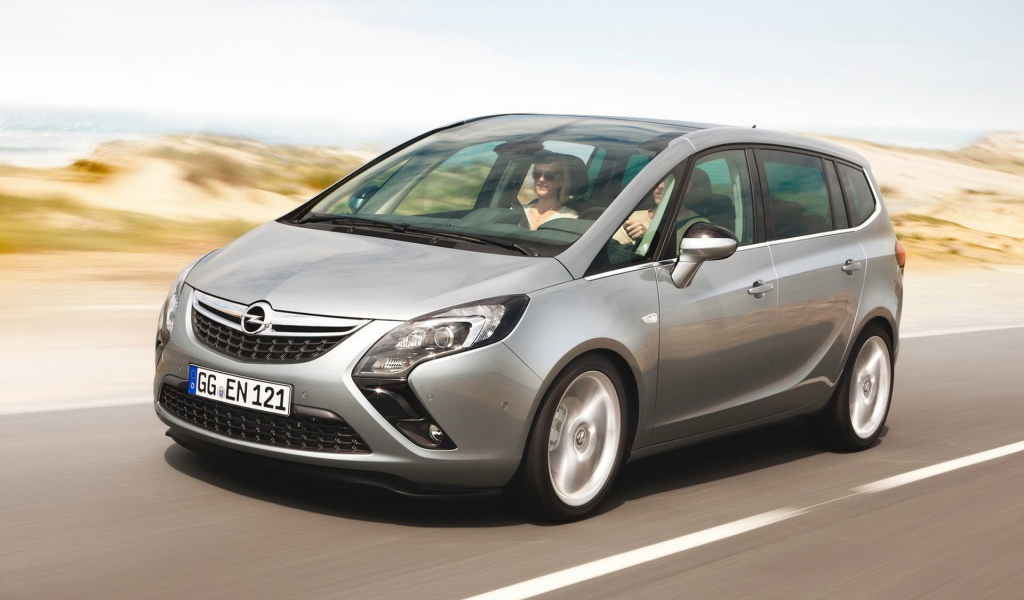 2012 Opel-Zafira Tourer