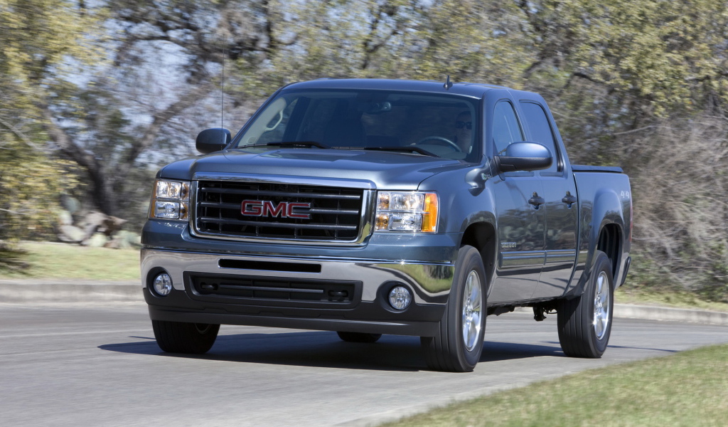 2011-GMC-Sierra-Hybrid