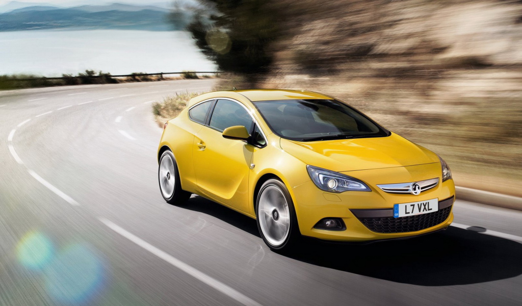 Vauxhall-Astra GTC